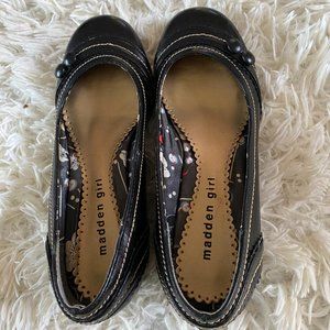 Black Closed Toe Wedge